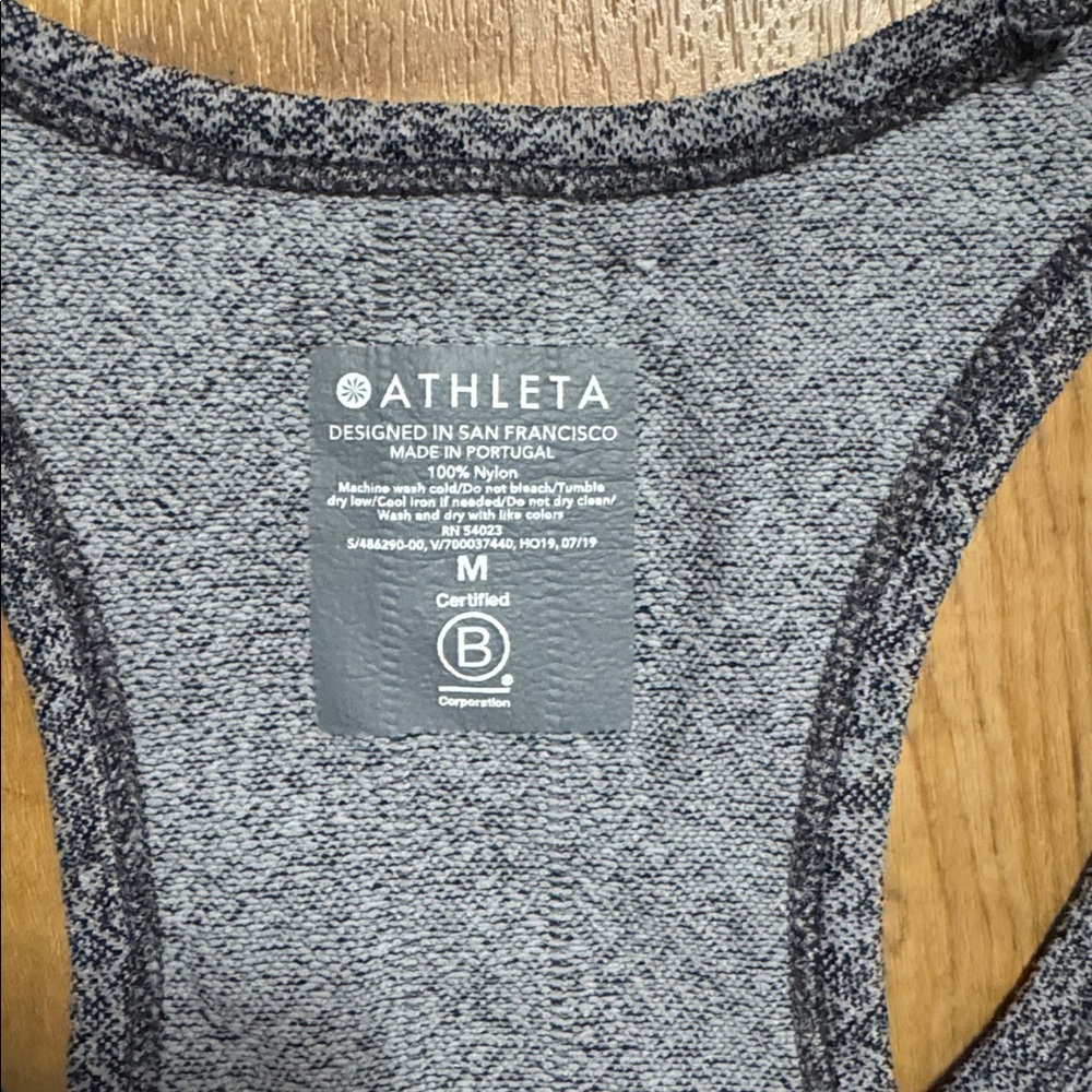 Athleta tank size medium. - Picture 2 of 12